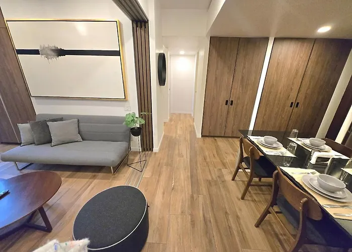 1 Bedroom Near Hospital Espanol Apartment